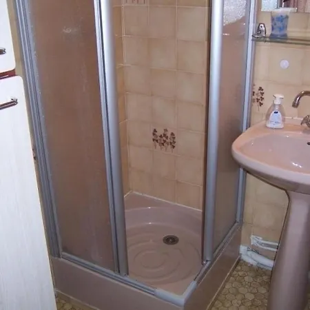 Studio Cabine 4 Pers, Animaux Acceptes Et Balcon - Fr-1-263-34 Valloire